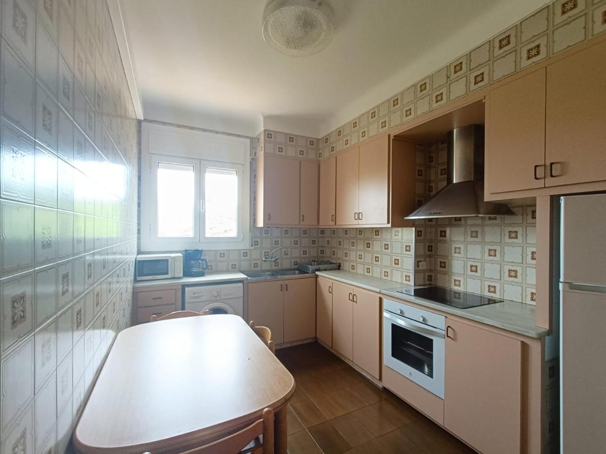 1R Pis Al Port-Terrassa I Jardi Apartment Llanca Bagian luar foto